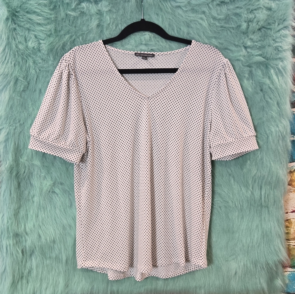 Adrianna Papell White And Black Polka Dot Short Sleeve Blouse Size M